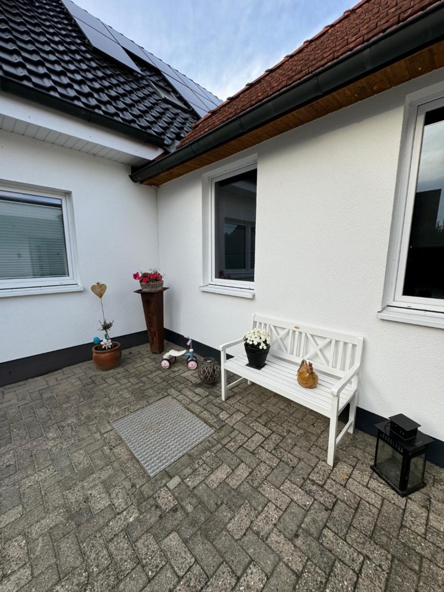 Zimmervermietung Heggemann リンゲン エクステリア 写真